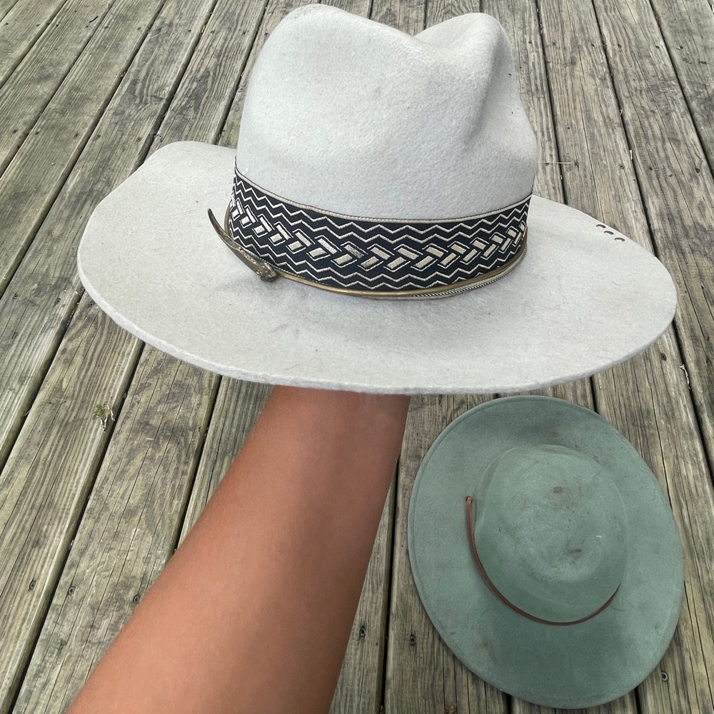 Fun hats - Picture 3 of 8